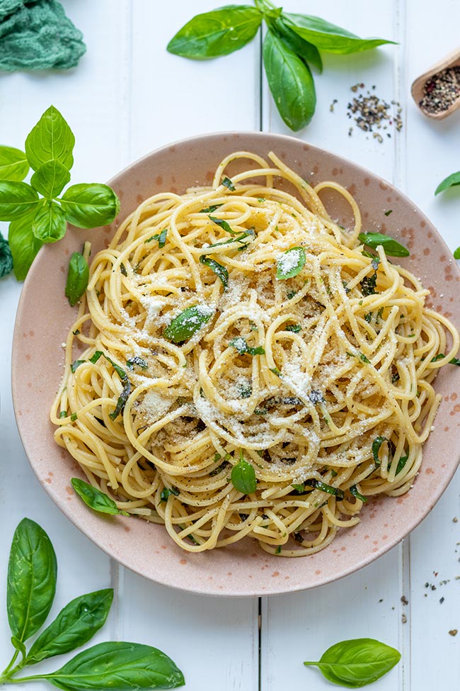 Spaghetti mit Basilikum, meinestube