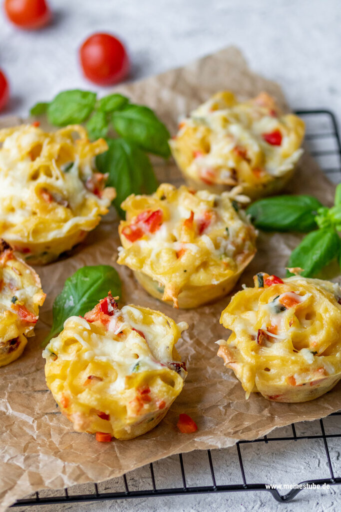 Nudel-Muffins mit Möhren und Zucchini von meinestube